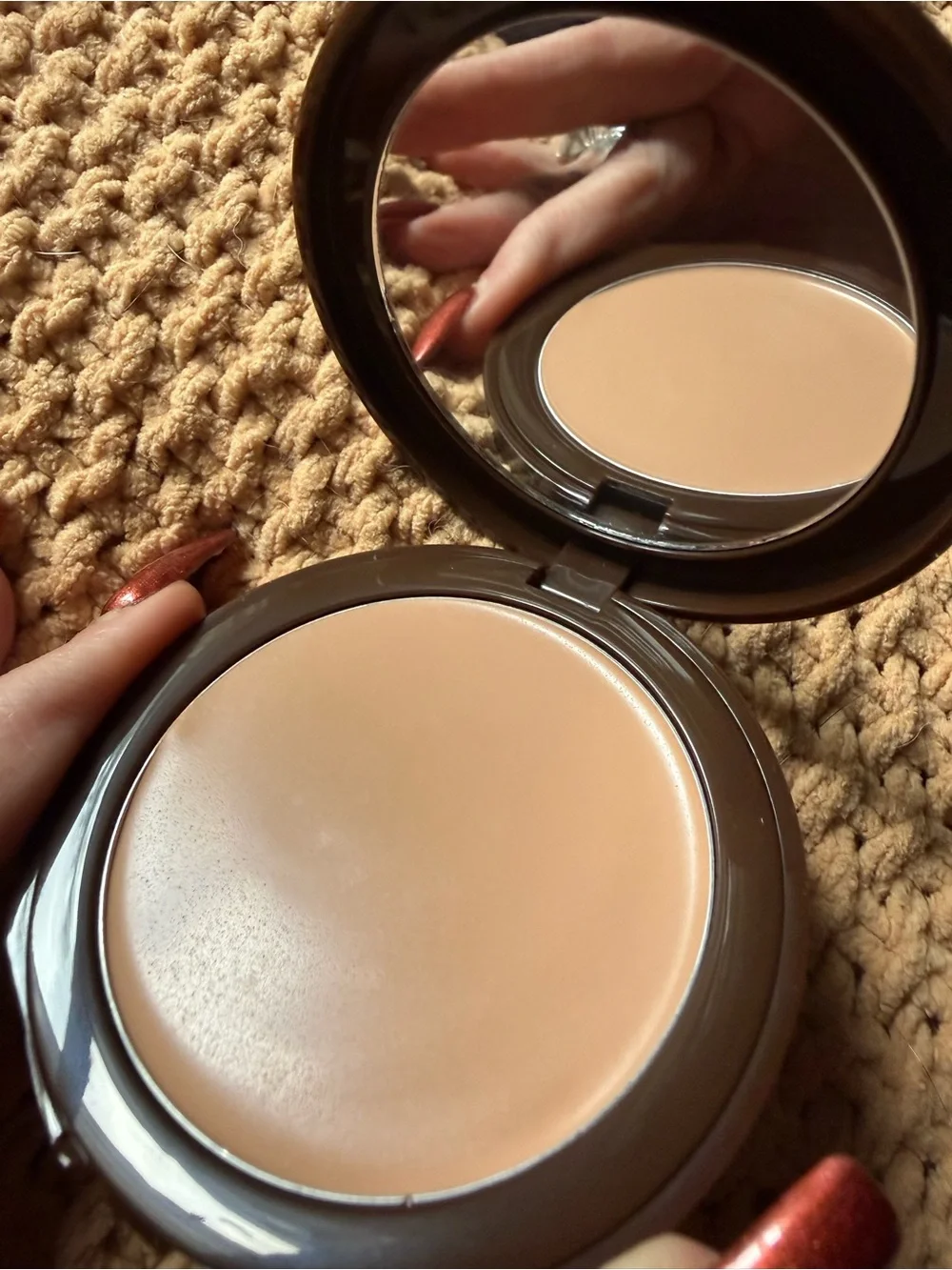 tarte Brown Amazonian Clay Smoothing Balm Compact in medium